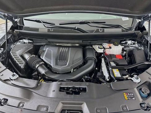 New 2026 Chevrolet Traverse LT w/ Enhanced Driving Package FWD image 33