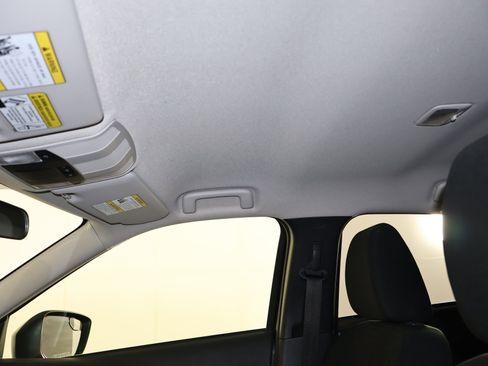 Used 2023 Mitsubishi Eclipse Cross LE image 38