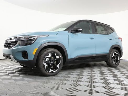 Certified 2026 Kia Seltos S image 1