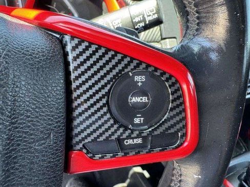 Used 2017 Honda Civic Sport image 31
