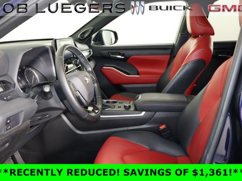 Used 2021 Toyota Highlander XSE AWD/4WD image 8