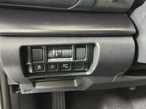 Used 2023 Subaru Crosstrek 2.5i Sport AWD/4WD image 20