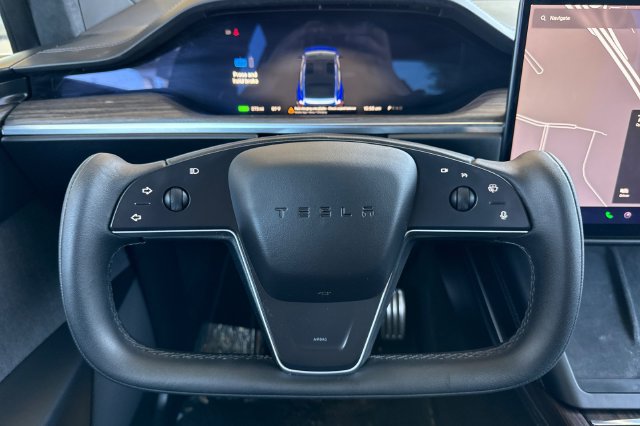 Used 2022 Tesla Model X AWD/4WD image 27