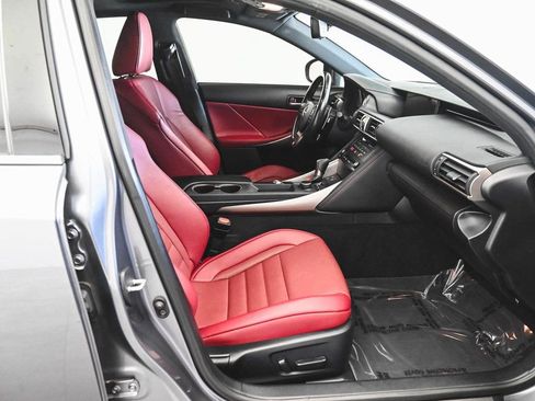 Used 2020 Lexus IS 300 F Sport w/ F Sport Package image 29