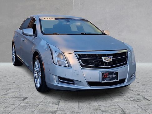 Used 2017 Cadillac XTS Luxury FWD image 3