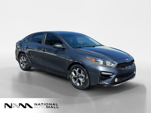 Used 2020 Kia Forte LXS FWD image 7