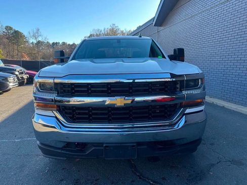 Used 2018 Chevrolet Silverado 1500 LT image 2