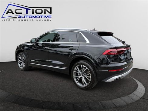 Used 2024 Audi Q8 Premium Plus w/ Premium Plus Package image 6