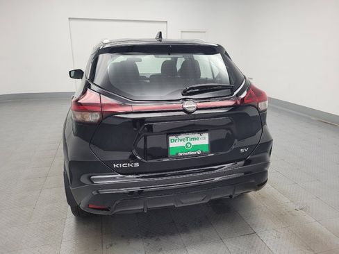 Used 2024 Nissan Kicks SV image 6
