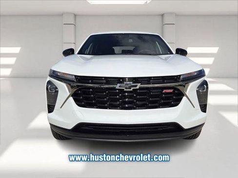 Used 2026 Chevrolet Trax RS w/ Driver Confidence Package FWD image 8