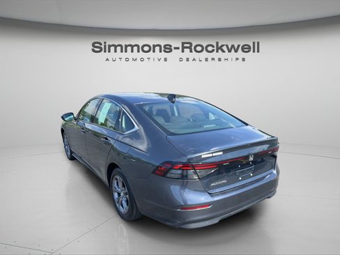 Used 2024 Honda Accord EX image 3