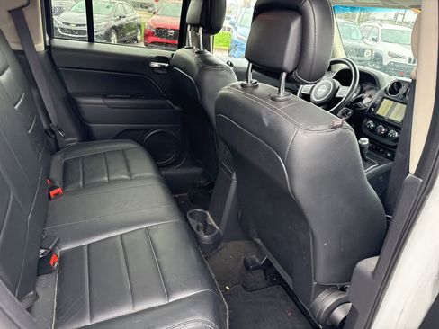 Used 2016 Jeep Patriot High Altitude AWD/4WD image 23