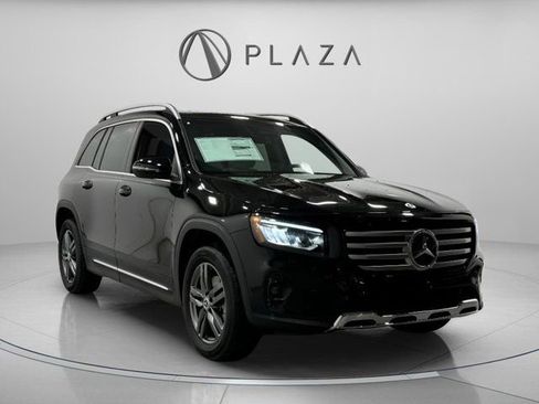 New 2026 Mercedes-Benz GLB 250 4MATIC image 8