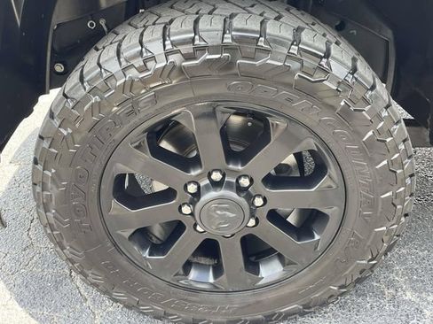 Used 2025 RAM 2500 Laramie w/ Night Edition AWD/4WD image 8