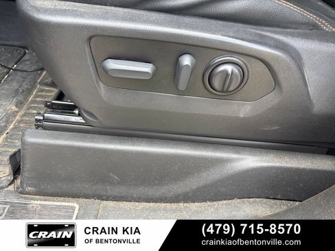 Used 2022 GMC Sierra 2500 AT4 AWD/4WD image 11