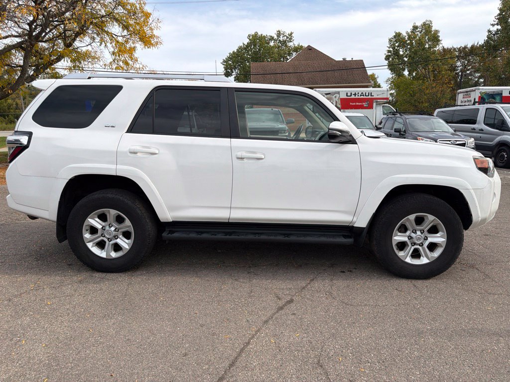 Used 2014 Toyota 4Runner SR5 Premium AWD/4WD image 4