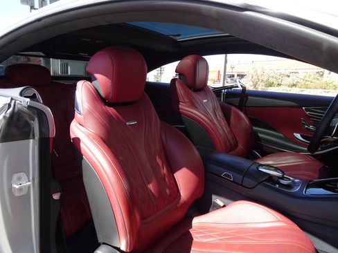 Used 2015 Mercedes-Benz S 63 AMG 4MATIC Coupe image 19