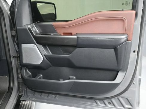 Used 2021 Ford F150 Lariat w/ Equipment Group 502A High AWD/4WD image 11