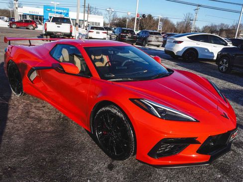 Used 2023 Chevrolet Corvette Stingray Preferred Conv w/ Z51 Performance Package image 3