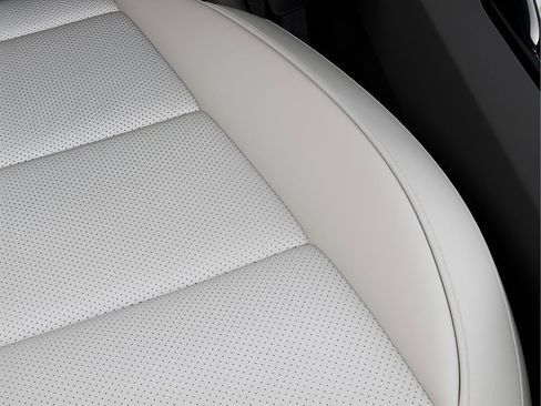 New 2025 Kia Telluride S image 24