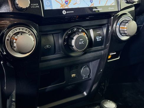 Certified 2023 Toyota 4Runner TRD Off-Road Premium w/ Off Road Premium Plus Package AWD/4WD image 10