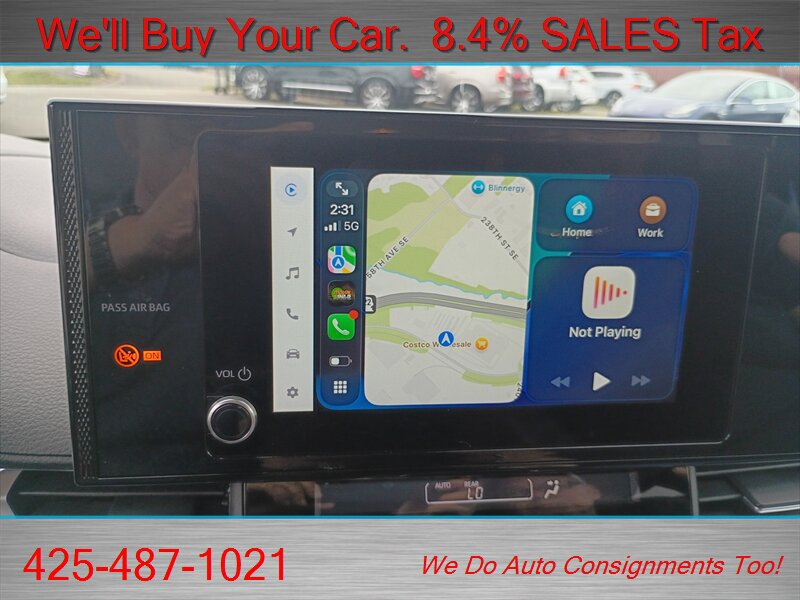 Used 2025 Toyota Sienna LE FWD image 35