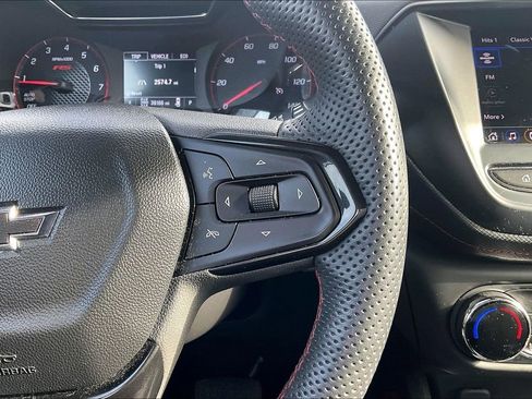 Used 2023 Chevrolet TrailBlazer RS image 18