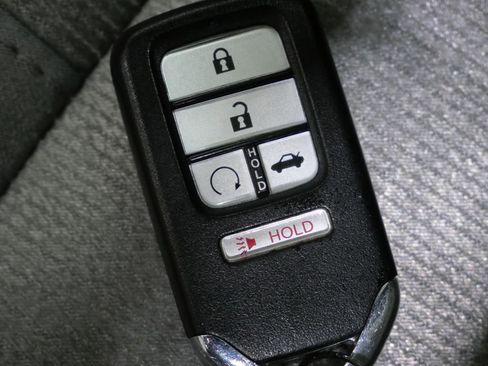 Used 2020 Honda Accord EX image 29