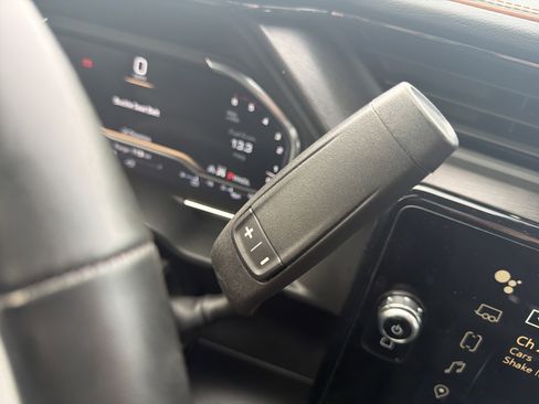 Used 2025 GMC Sierra 2500 AT4 w/ AT4 Premium Plus Package image 24