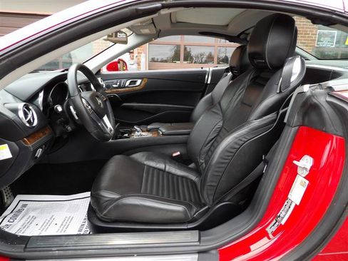 Used 2013 Mercedes-Benz SL 550 image 11