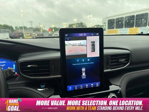 Used 2022 Ford Explorer ST w/ Equipment Group 401A AWD/4WD image 15