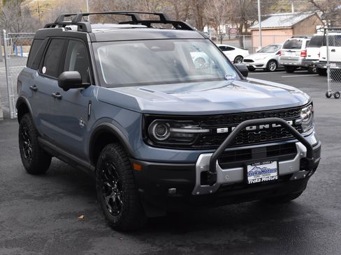 New 2025 Ford Bronco Sport Outer Banks w/ Sasquatch Outer Banks Package image 4