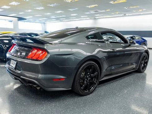 Used 2019 Ford Mustang GT w/ Equipment Group 301A image 5