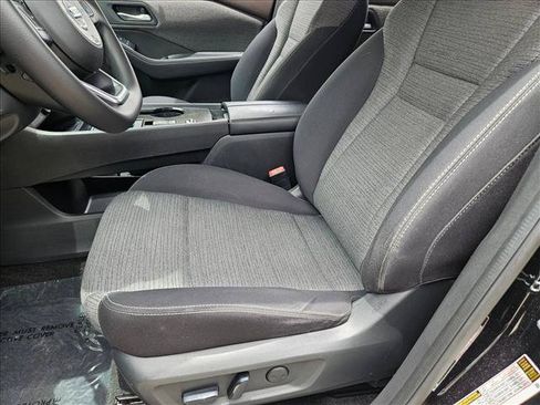 Used 2021 Nissan Rogue SV FWD image 15