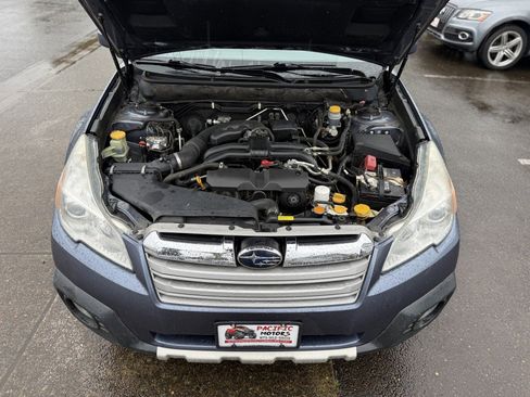 Used 2014 Subaru Outback 2.5i Limited image 24