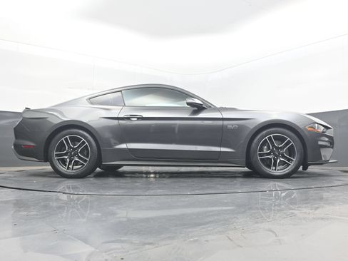 Used 2020 Ford Mustang GT RWD image 29