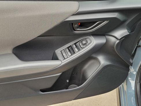 Certified 2024 Subaru Crosstrek 2.0i Premium image 4