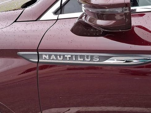 Used 2020 Lincoln Nautilus Reserve w/ Equipment Group 201A AWD/4WD image 33