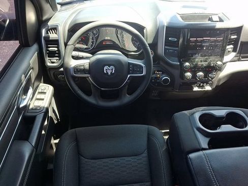 Used 2025 RAM 1500 Big Horn AWD/4WD image 11
