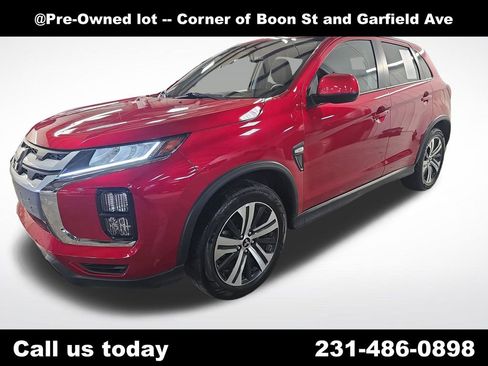 Used 2025 Mitsubishi Outlander Sport AWD image 1