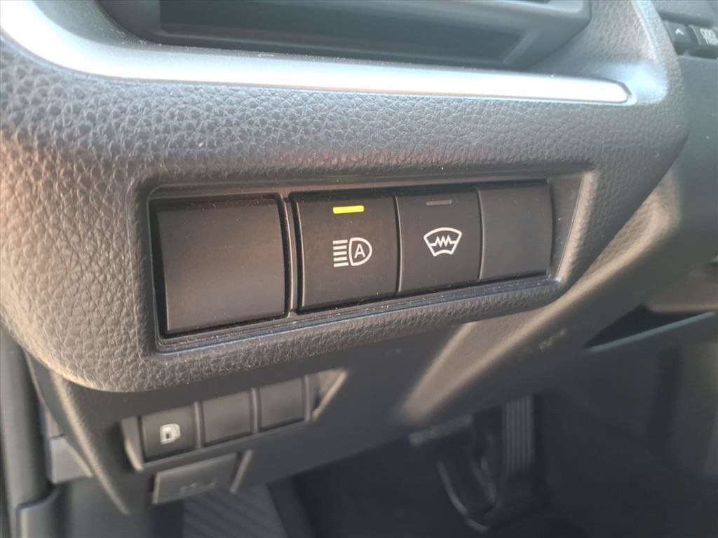 Used 2024 Toyota Prius LE FWD image 20