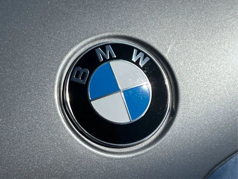 Used 2023 BMW 530i xDrive w/ Convenience Package AWD/4WD image 36