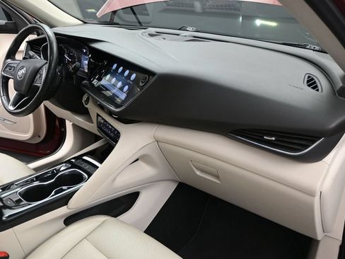 Used 2021 Buick Envision Essence w/ Technology Package I FWD image 31