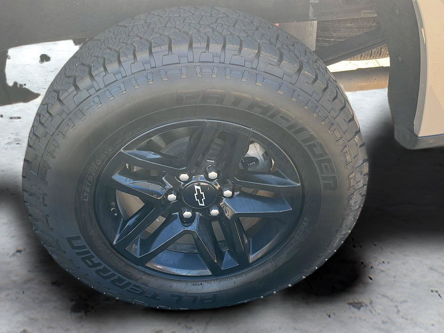 Used 2022 Chevrolet Silverado 1500 LT Trail Boss w/ Protection Package AWD/4WD image 13