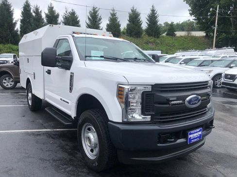 Used 2018 Ford F350 XL AWD/4WD image 7