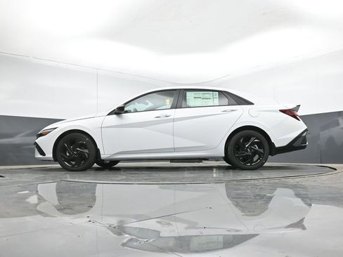 New 2026 Hyundai Elantra Sport image 11