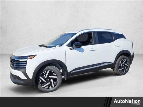 New 2026 Nissan Kicks SV image 1