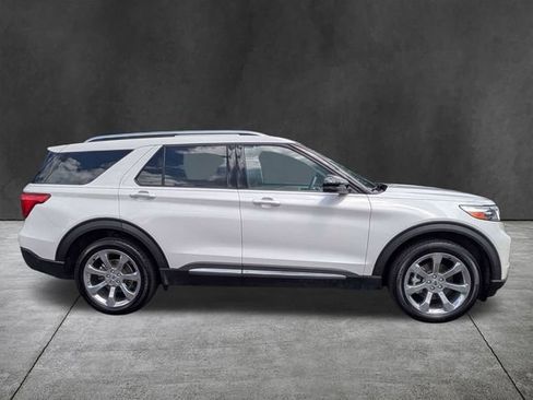 Used 2020 Ford Explorer Platinum w/ Premium Technology Package AWD/4WD image 3