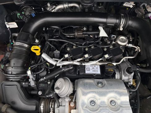 Used 2018 Ford EcoSport Titanium FWD image 30
