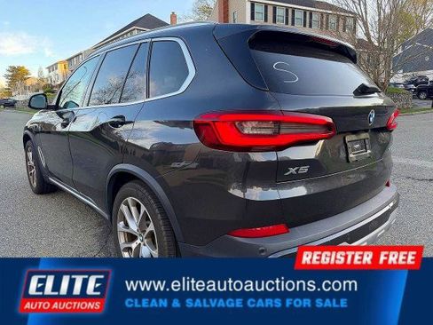 Used 2019 BMW X5 xDrive40i w/ Premium Package 2 AWD/4WD image 5